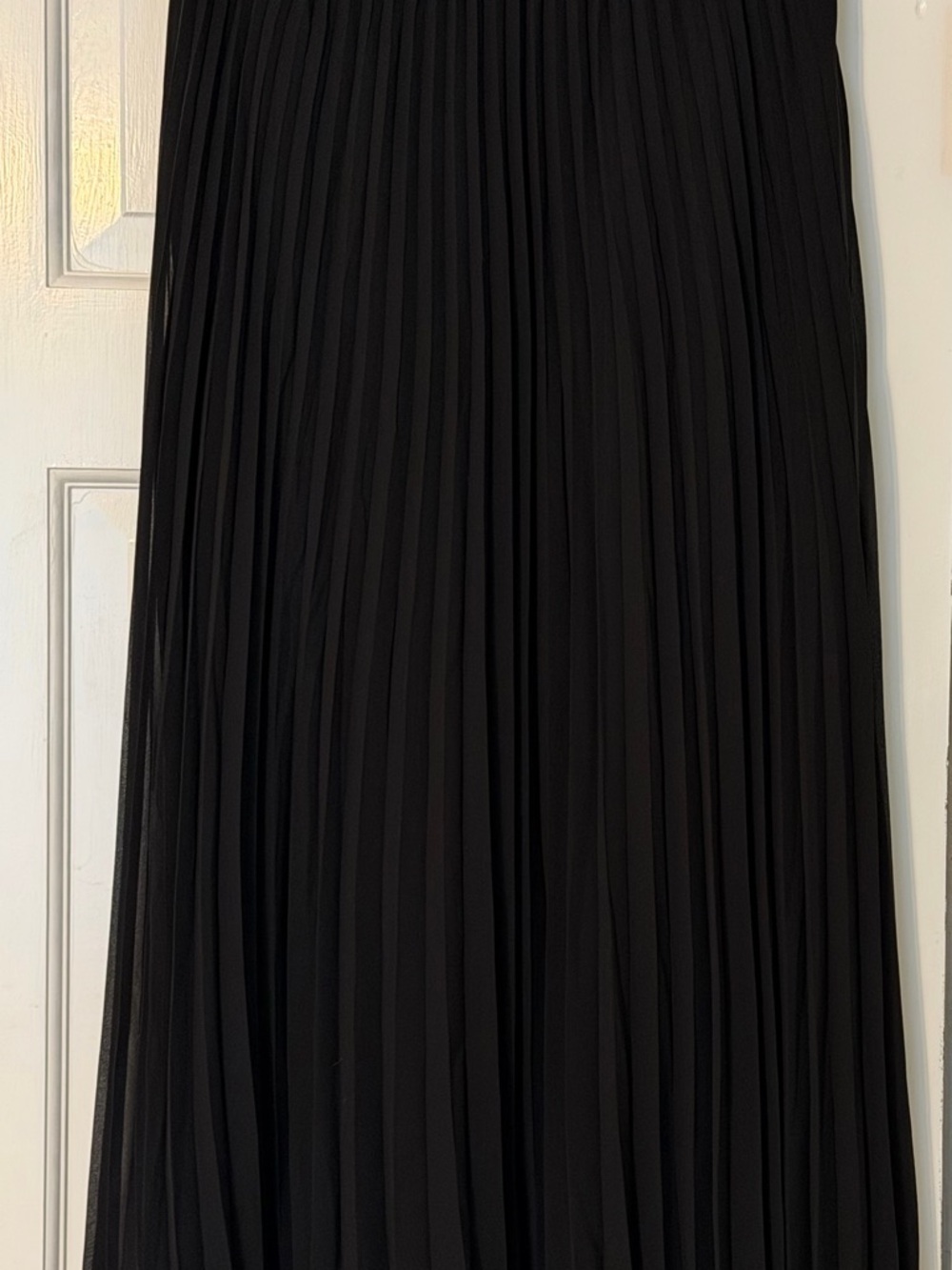 Black Pleated Maxi Skirt - Women's Everyday Skirt